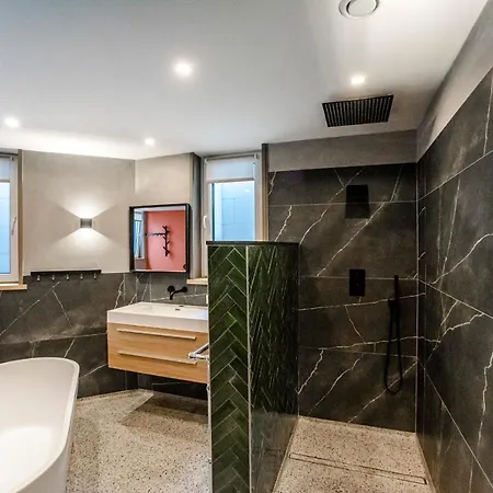 Apartment Beach Apartments *